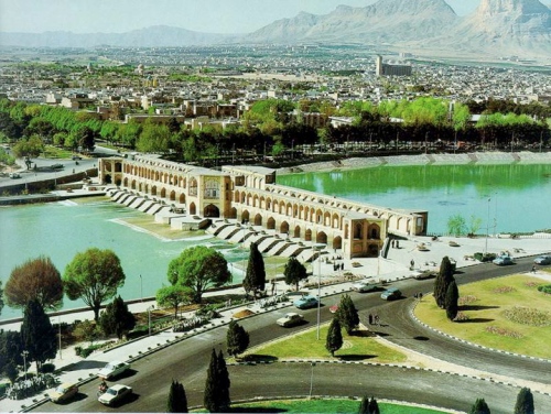 Esfahan (or Isfahan) (above), click on the link at the end of this 'Window' to see many more stunningly beautiful pictures of the city of Esfahan, its gardens, and historical sites.