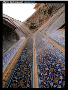 Yazd architecture (image courtesy of Afshin Deyhimpanah www.iranian.com)